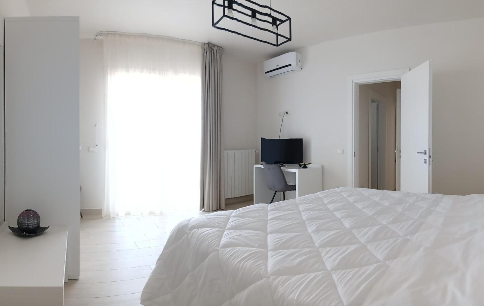 Mya Luxury Rooms And Wellness Melendugno Buitenkant foto